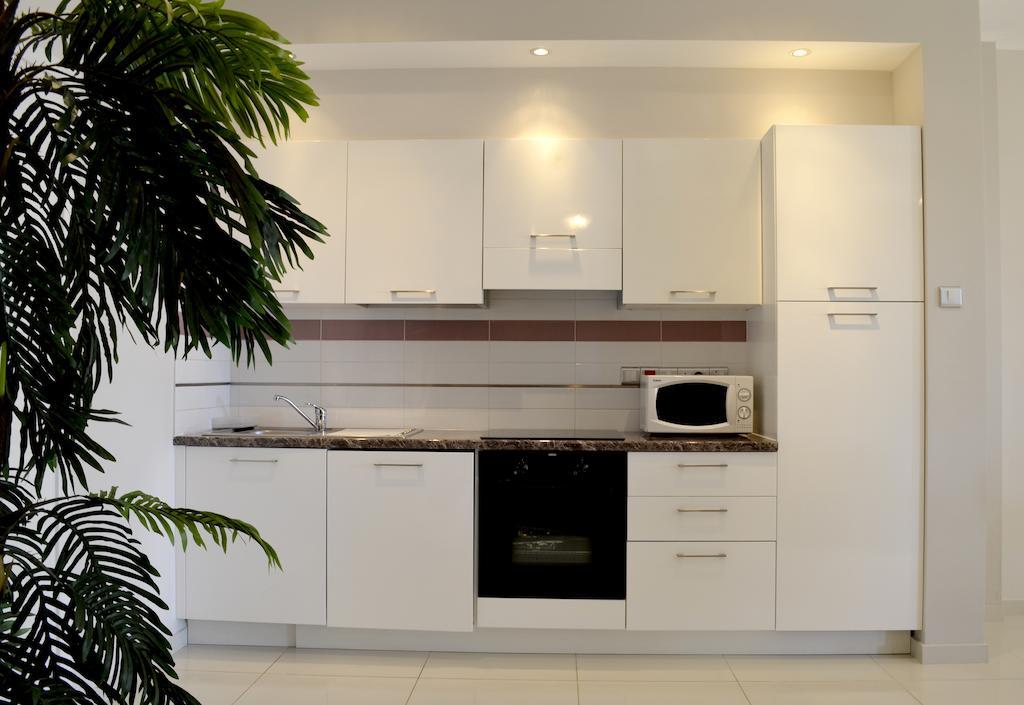 Darlex Apartments Galatex Beach Center Limisso Esterno foto